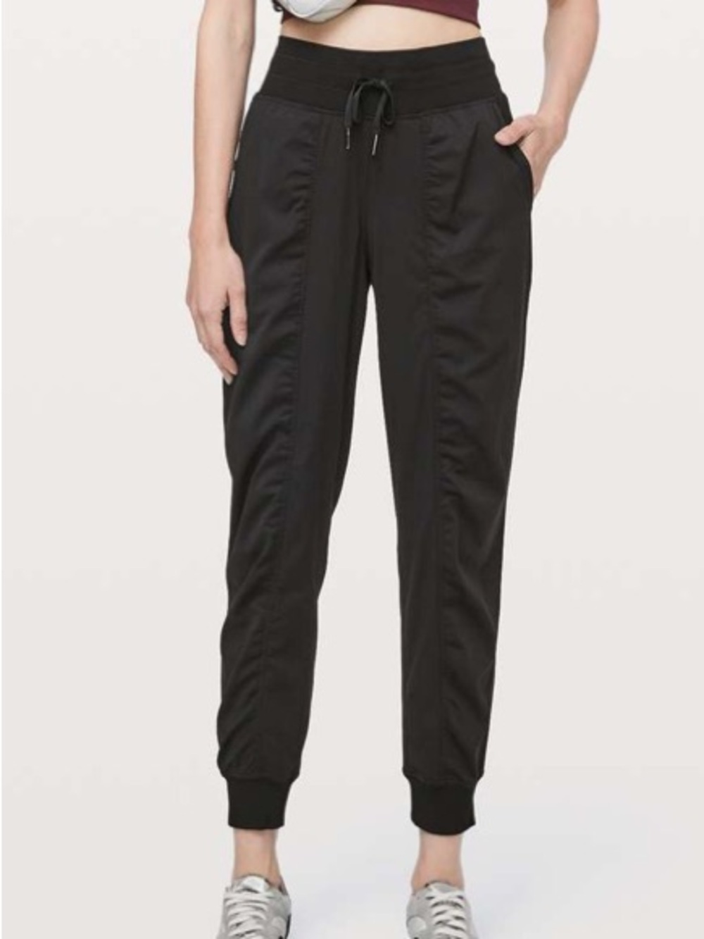 Lululemon Women’s Dance Studio Jogger *29" Unlined in Black - Picture 2 of 12